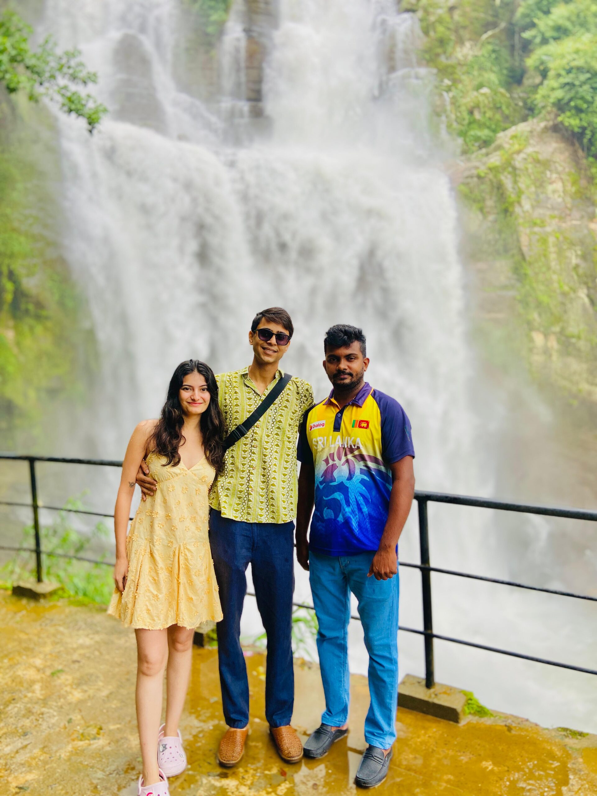 Travelers discovering memorable places across Sri Lanka.